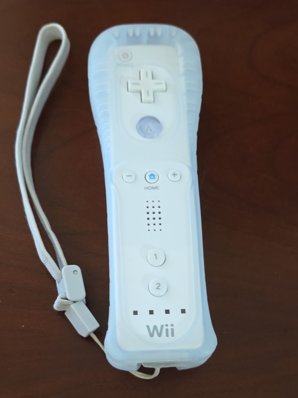 Nintendo Wii Remote Controller - White With Silicone Grip Sleeve - Picture 4 of 5